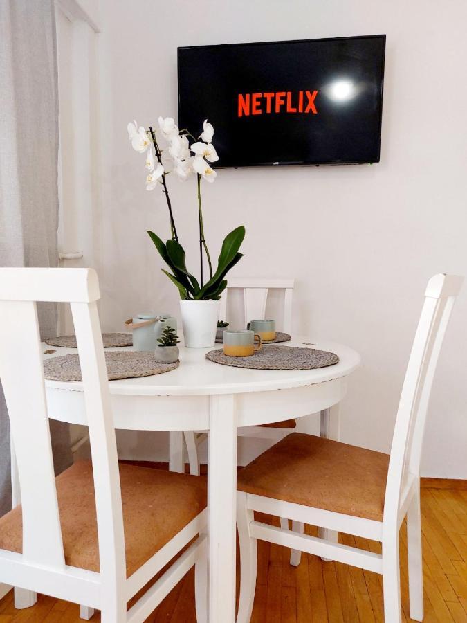 Lovely Equipped Apartment In Kallithea Афины Экстерьер фото